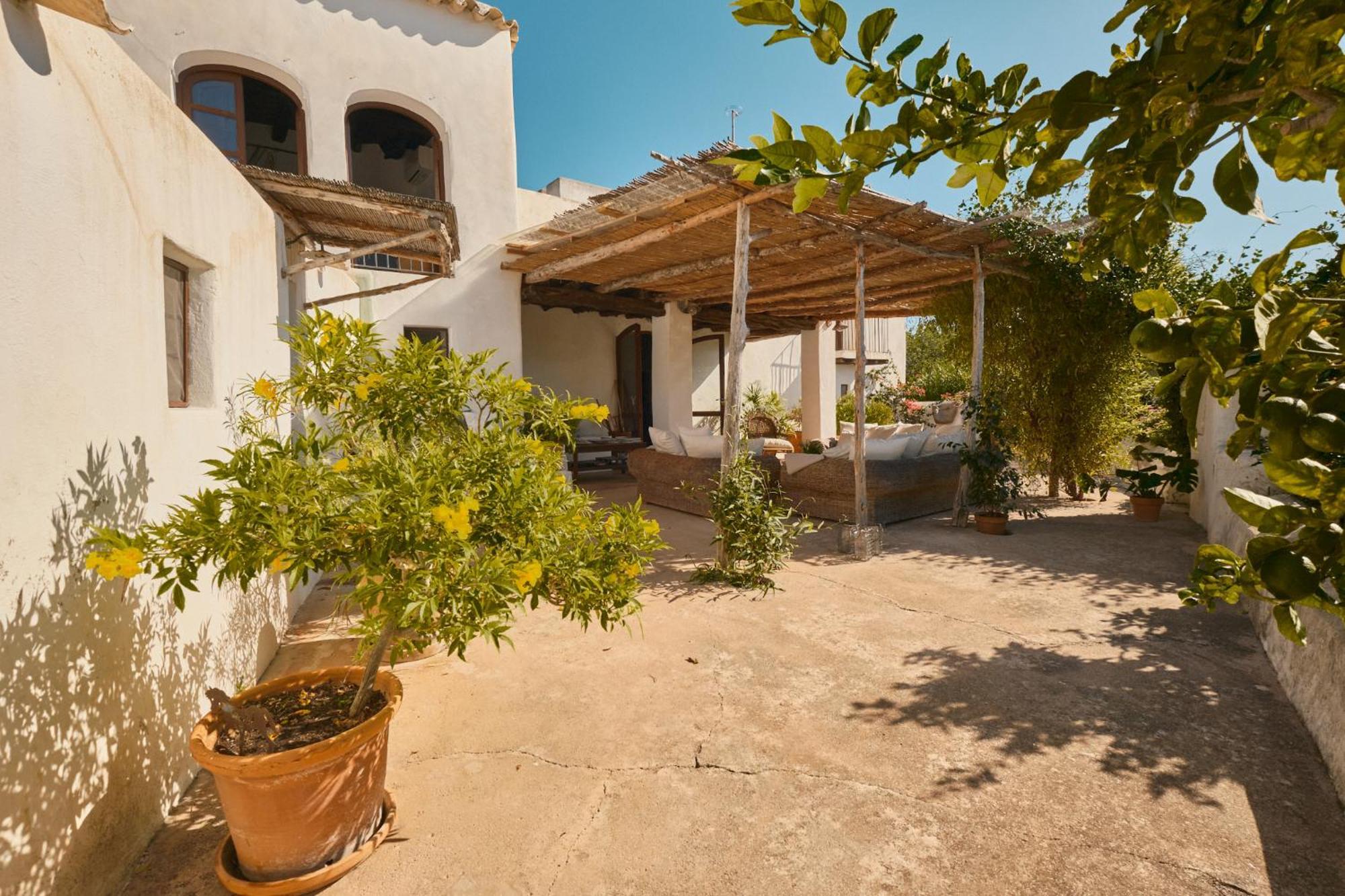 The Guardian House Otel Santa Gertrudis  Dış mekan fotoğraf